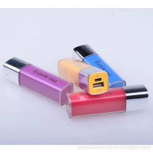 New Fashion Lipstick Style Portable Power Bank Charger 2600mah for Mobile Phone